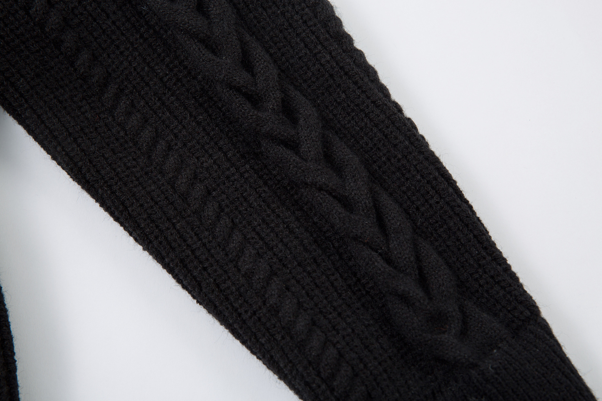Twist Fried Dough Twists Two Pieces of Warm Knit Men