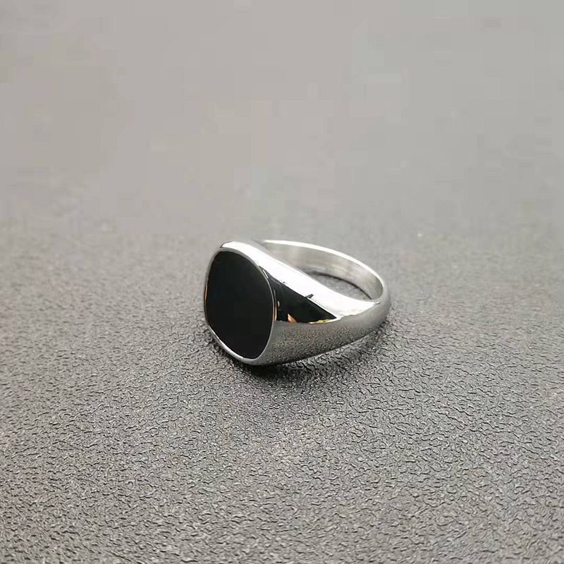 Fashionable, simple, and personalized stainless steel gold-plated drop glue smooth ring for men and women's accessories