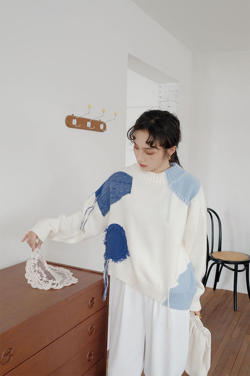 Ladies Ivory Fringe Relaxed Crew Sweater