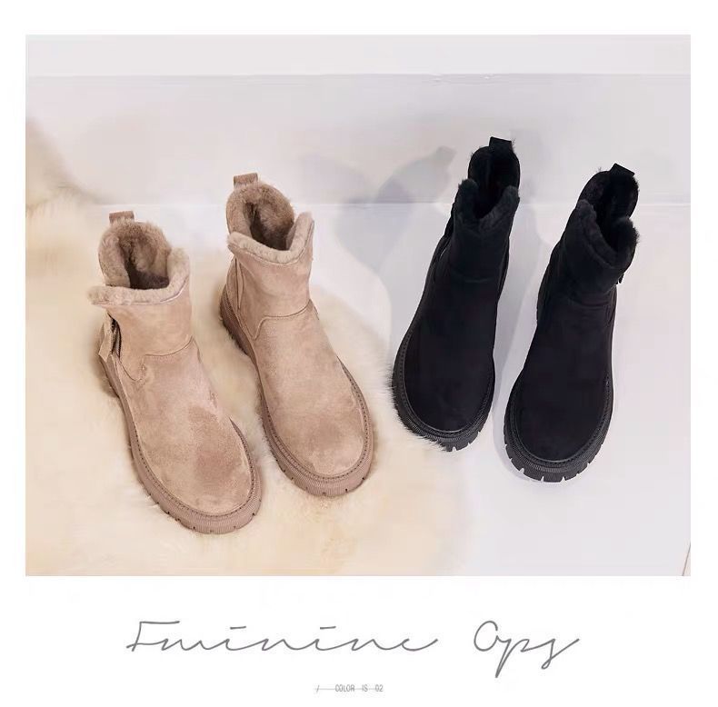 Winter women's boots with thick and warm cotton shoes and fur integrated in the middle tube and velvet