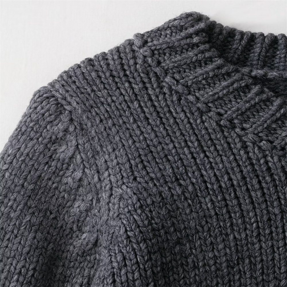 Crew Elbow-Length Solid Charcoal Polyester Sweater