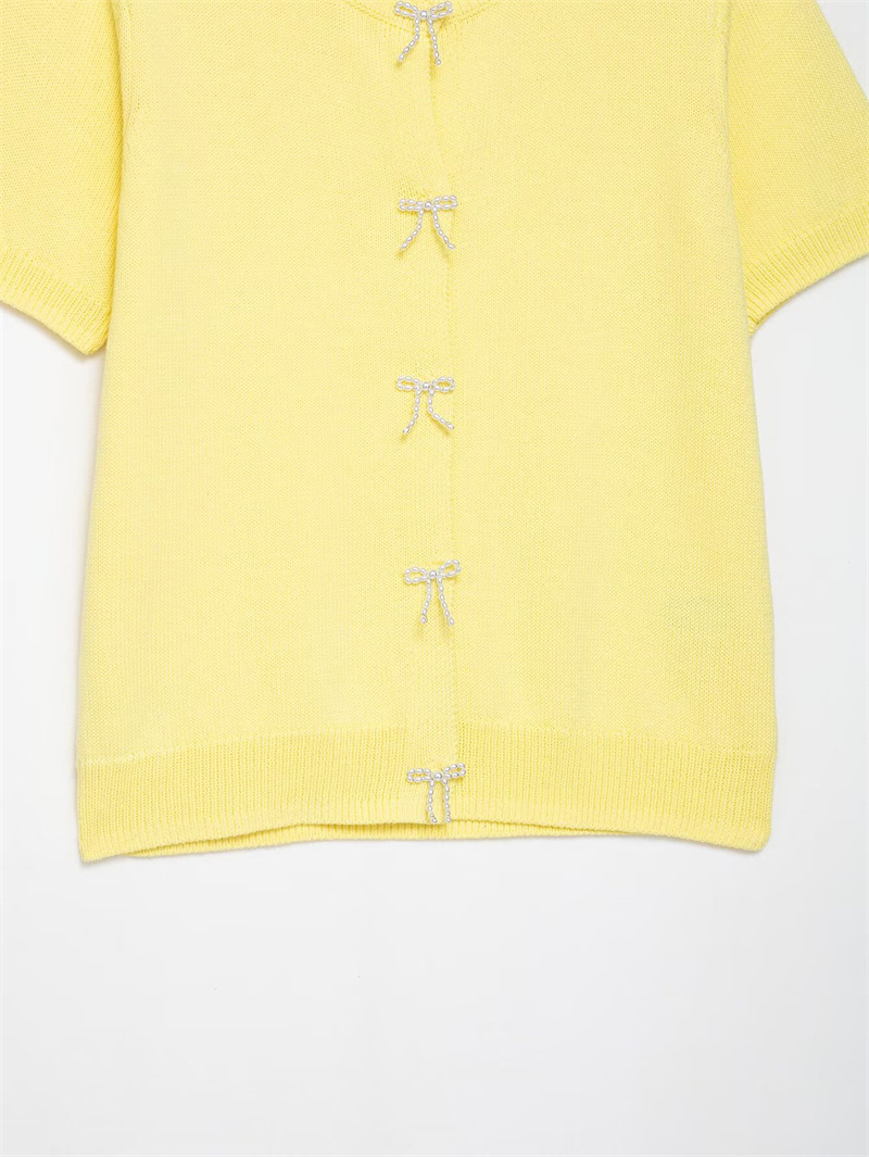 Spring New Style Round Neck Solid Color Loose Knit Sweater for Women with Unique Design and Elegant Temperament