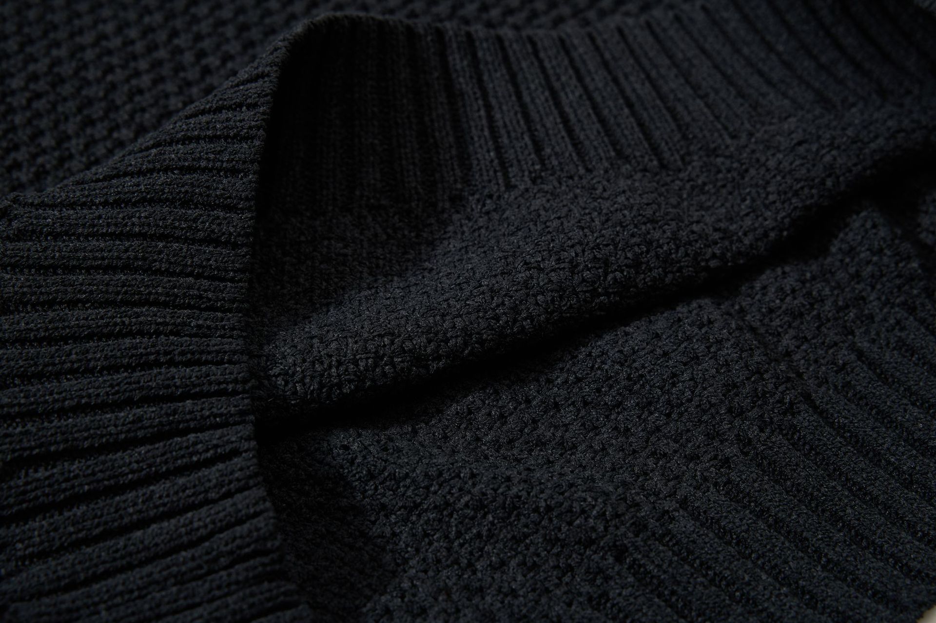 Relaxed Zipper Front Sweater Vest
