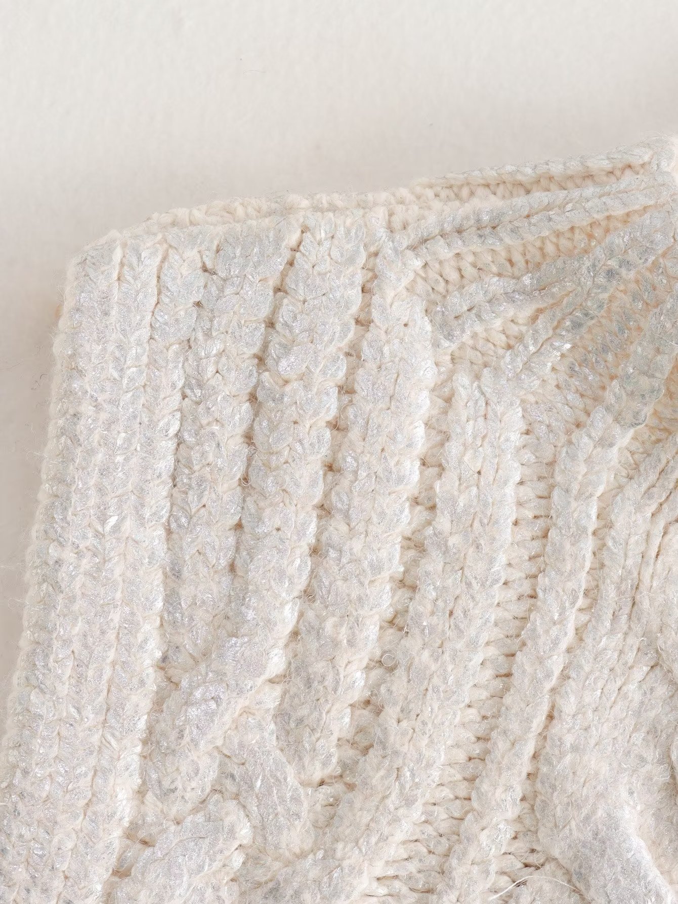 Ladies Tank Glossy Multi-Strand Sweater