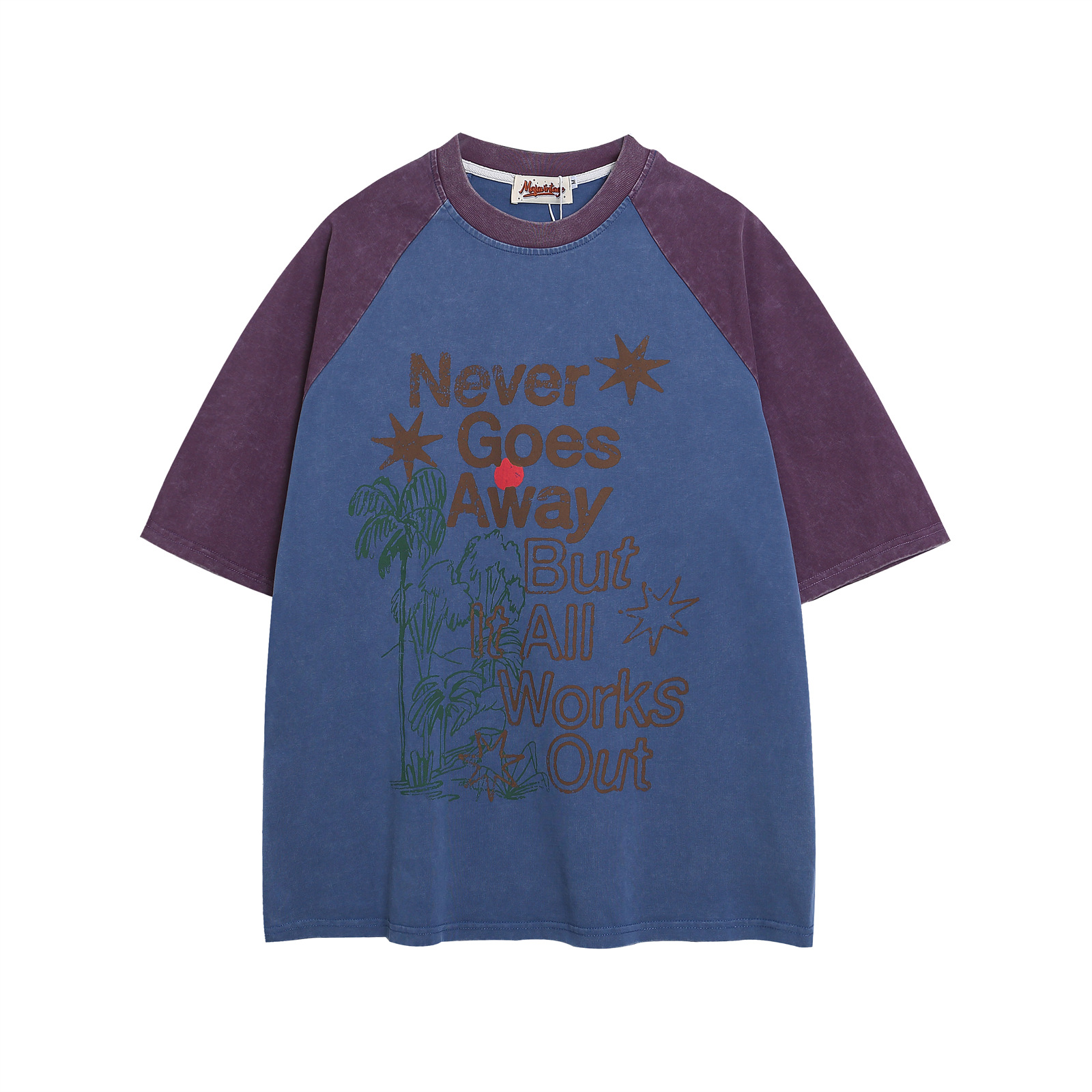 Letter printed contrasting short sleeved T-shirt for men