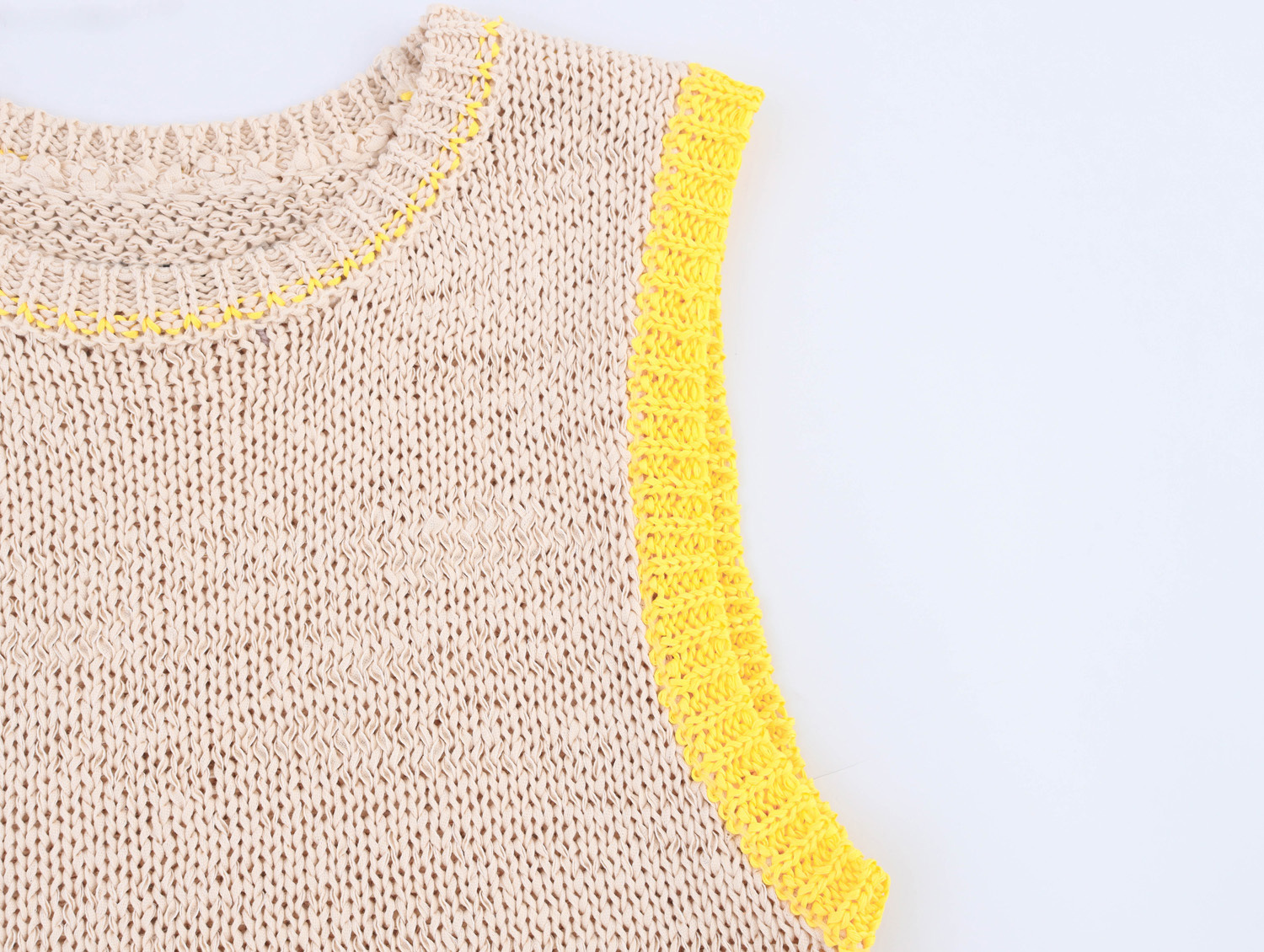 Crew Collar Contrast Trim Sweater Vest