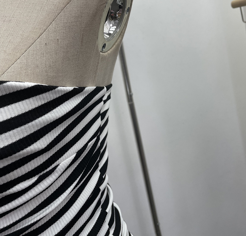 Sexy Slim Fit Halter Blouse
