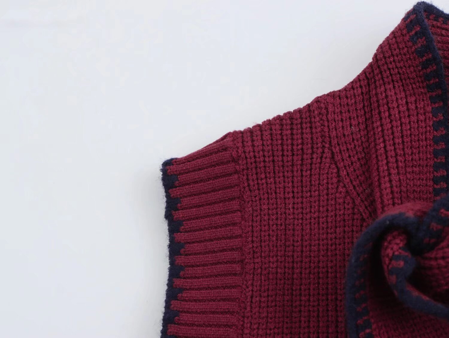 Ladies Color Block Street Ascot Sleeveless Sweater