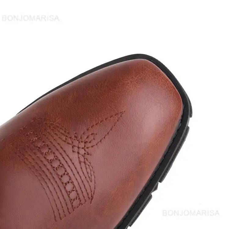 Cowboy Boots For Women Ankle Western Boots Cowgirls Rivet Star Design Fashion Block High Heeled Shoes Pointed Toe