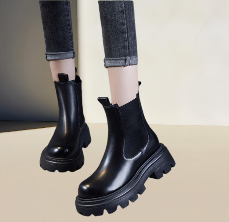Height increasing short boots with plush chimney single boots
