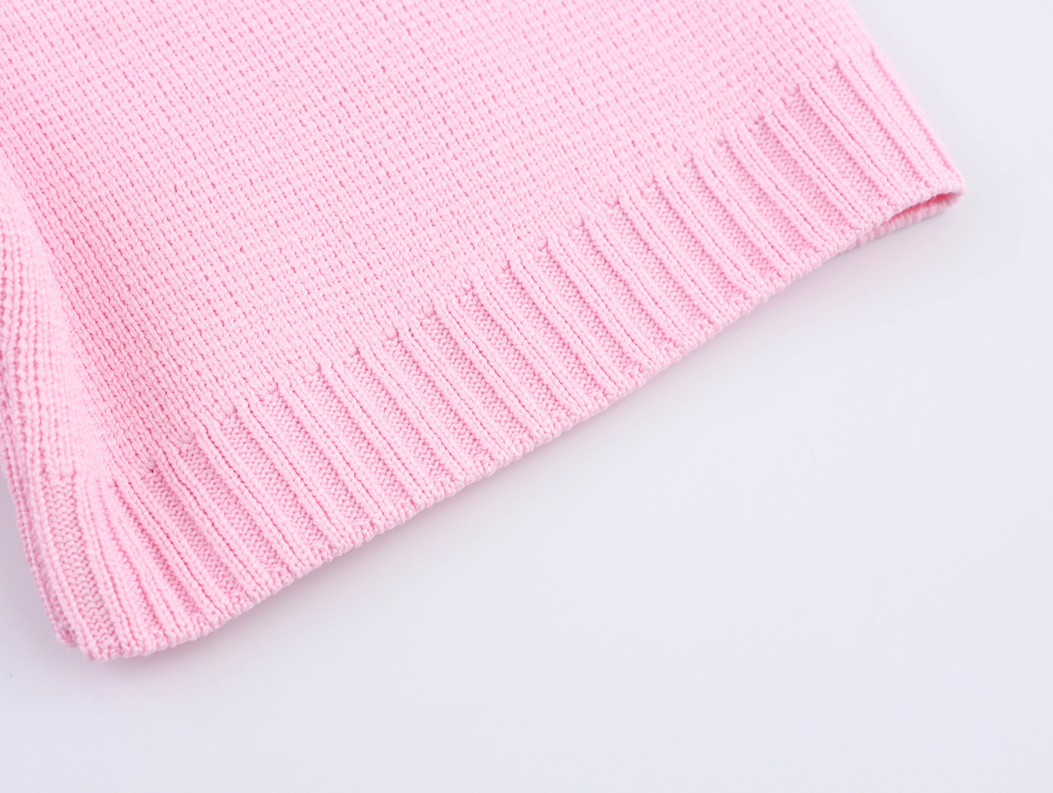 Round neck short sleeved button up knitted sweater top for women