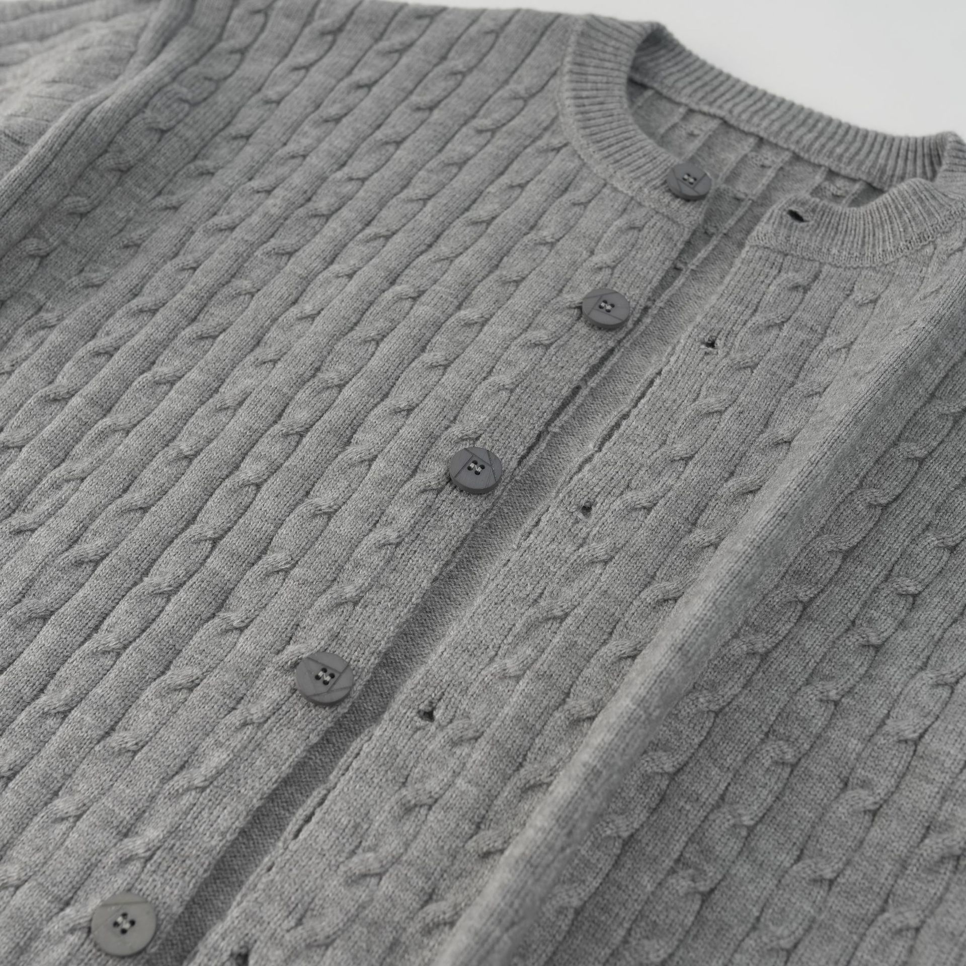 Relaxed Two-Tone Polyester Cardigan