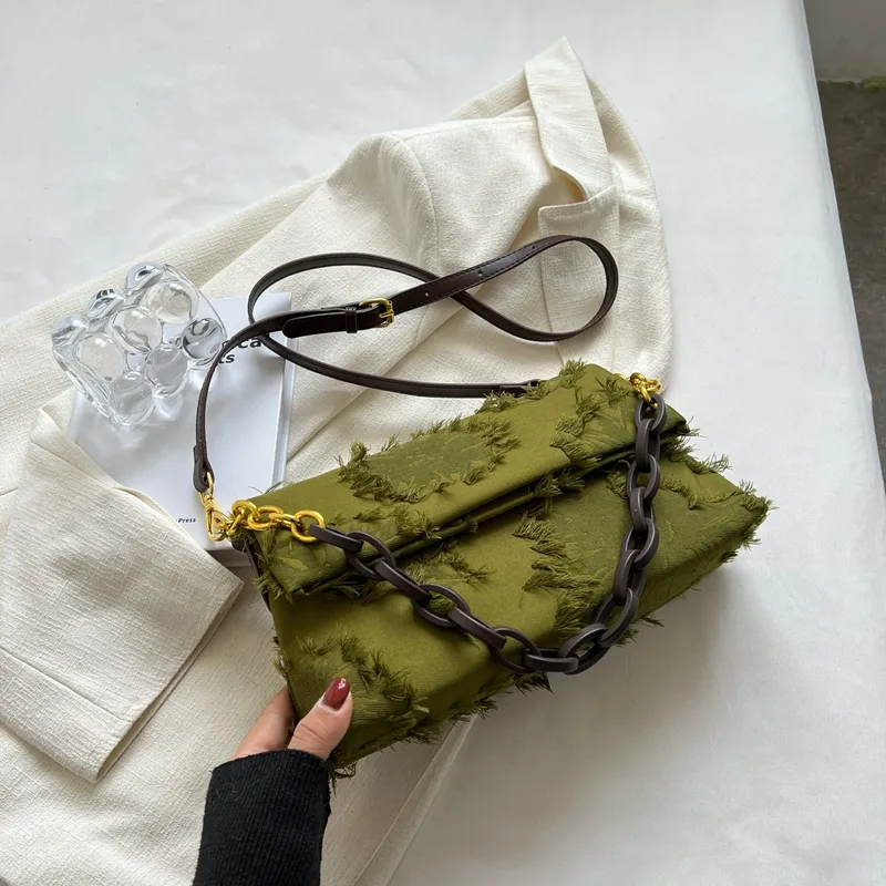 Canvas Crossbody Bags for Women New In Latest Trend Designer Chain Shoulder armpit Handbags Small Underarm Bag
