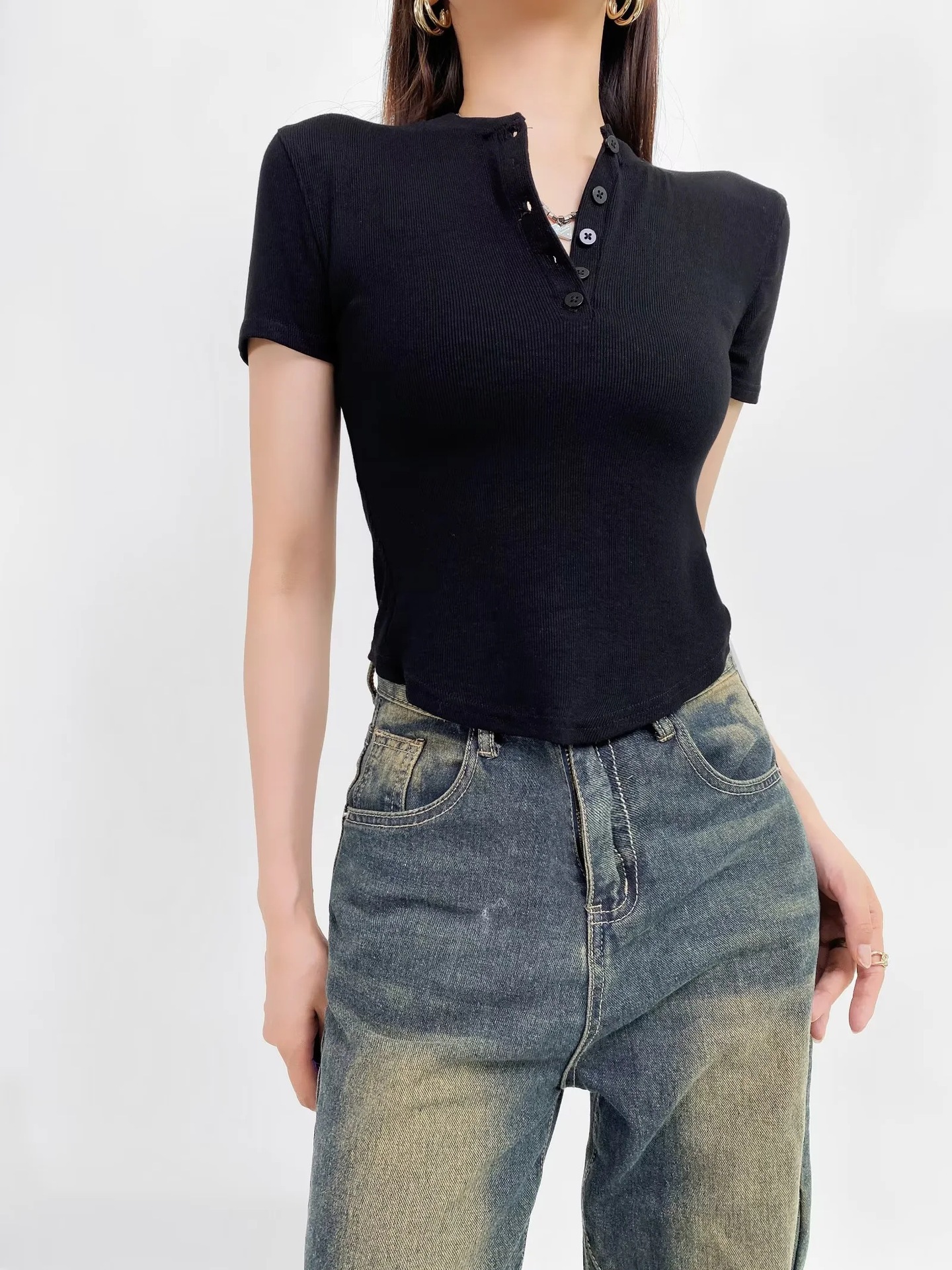 Ladies Plain Fitted Crew Neck Tee