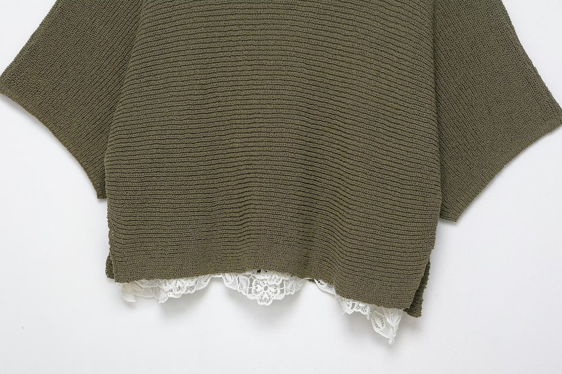 Ladies Polyester Paneled Crew Elbow-Length Top
