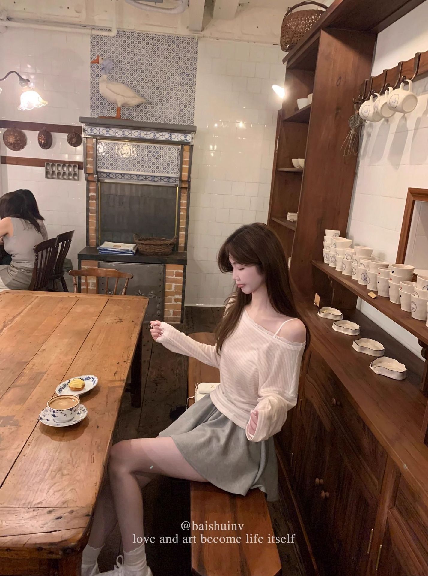 Chic Diagonal Neck Checkered Long Sleeve T-Shirt