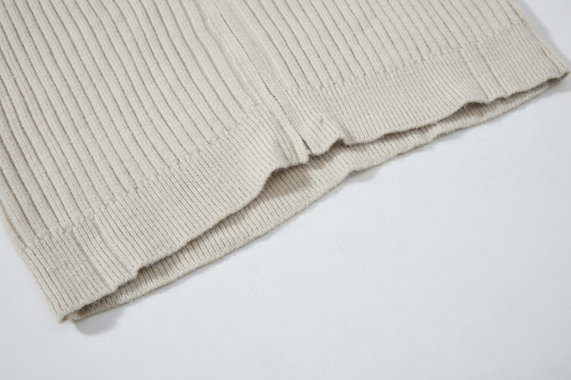 Sporty Loose Jacquard Long Sleeve Sweater