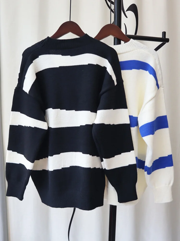 Ladies Curve Crew Collar Oversized Colorblock Cardigan
