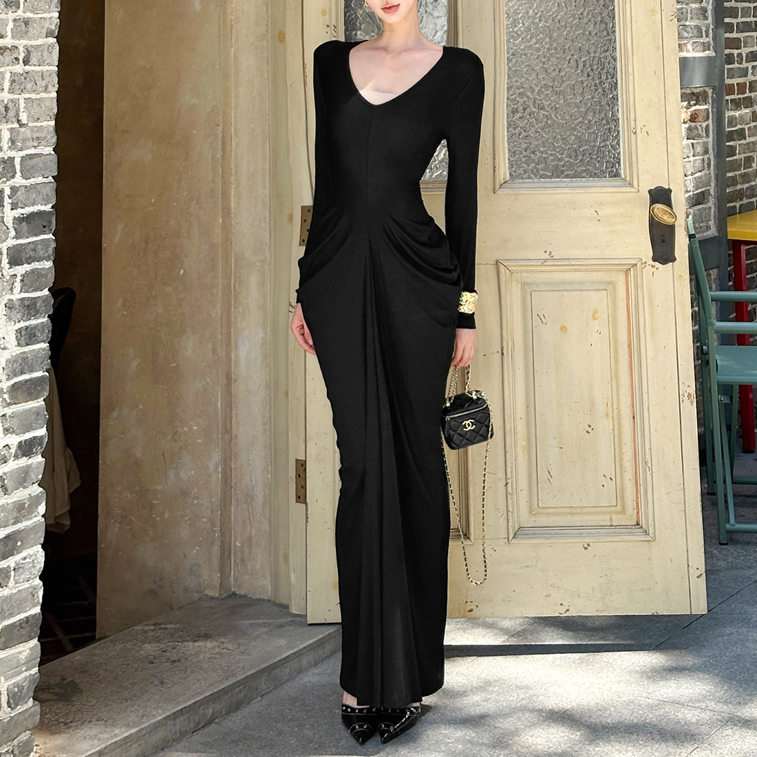 Crinkled Plunging Fitted Plain Full-Sleeve Maxi Dress