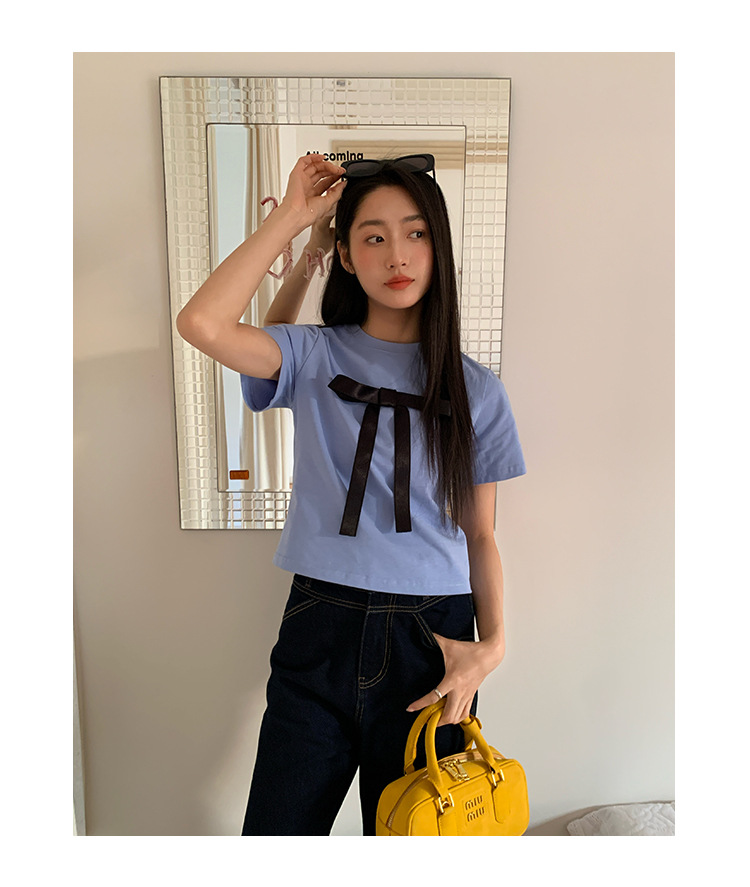 Ladies' Body-Hugging Round Neck Tie Front T-shirt