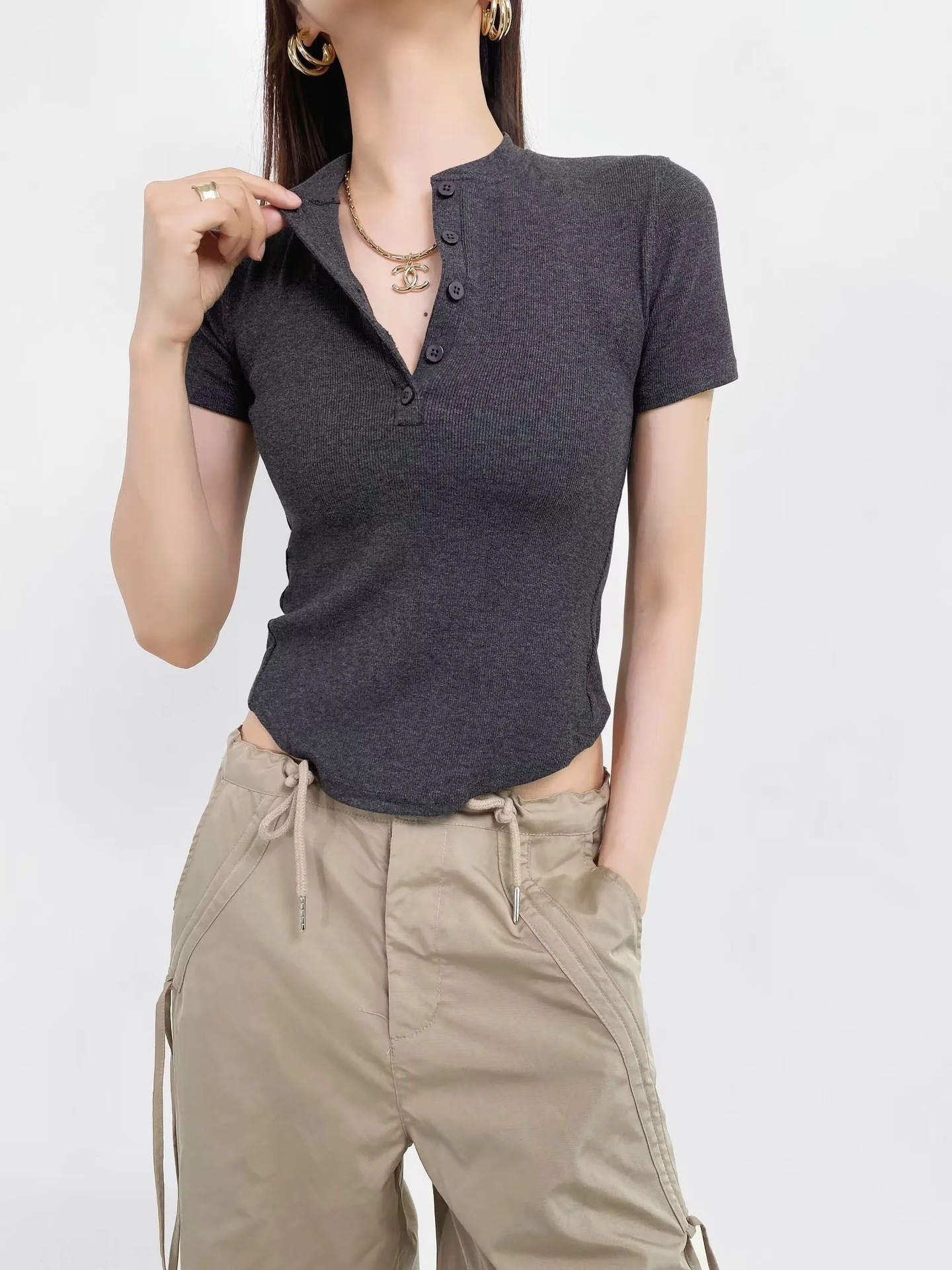 Ladies Plain Fitted Crew Neck Tee