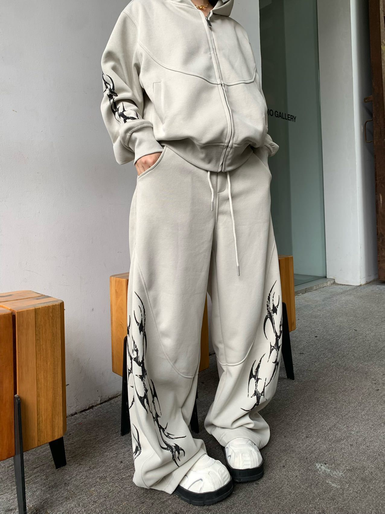 Man's American Retro Zip-Up Geometric Cotton Hoodie