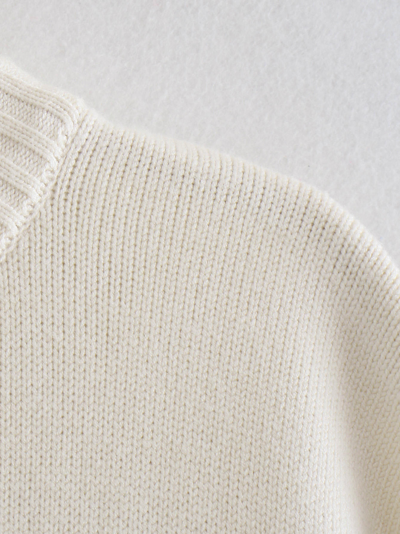 Ladies Polyester Stripe Sweater