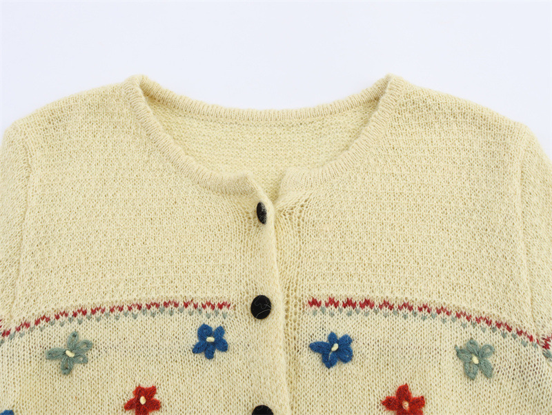 Relaxed Fit Full Arm Stitched Flower Cardigan