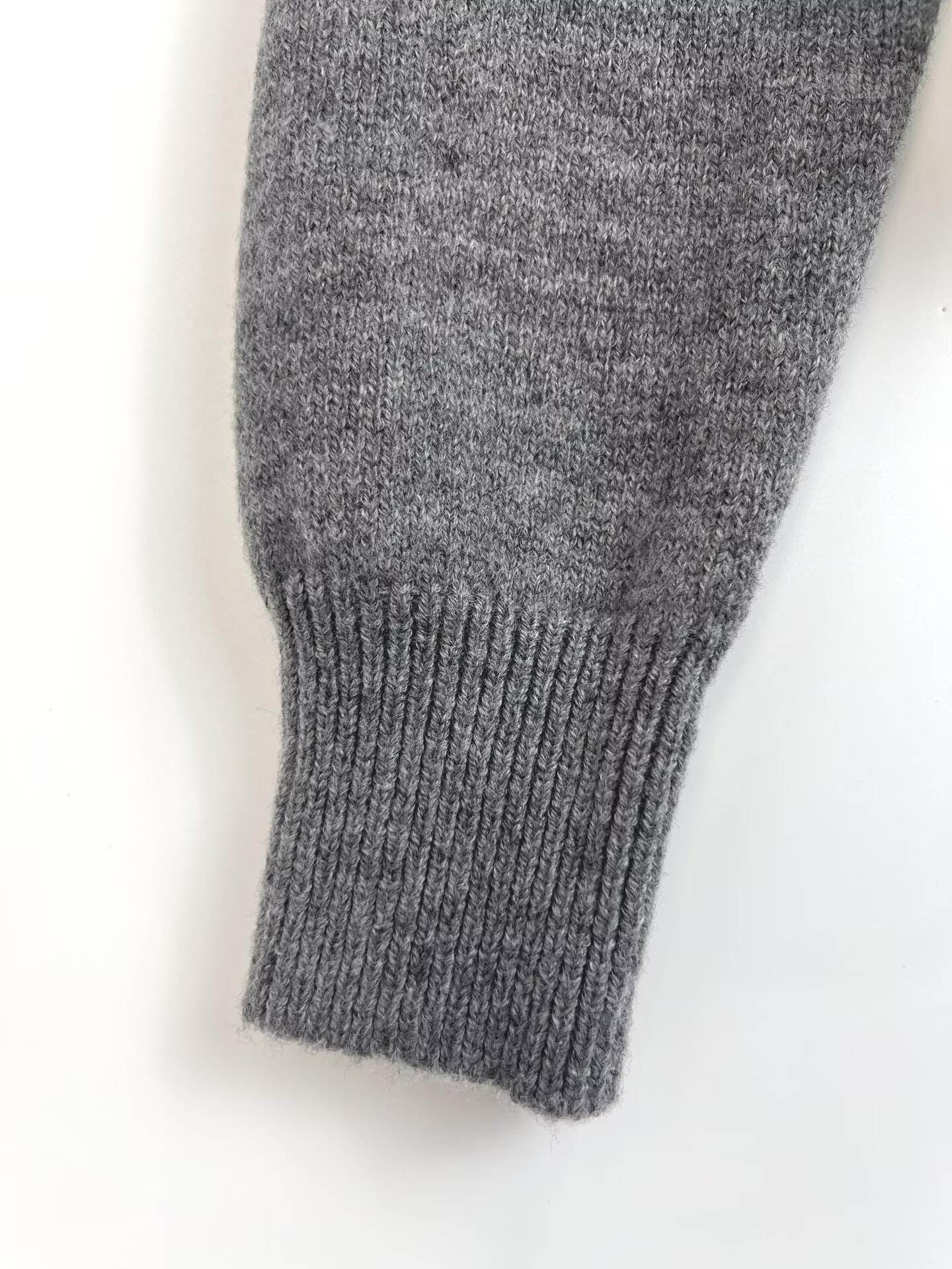 Ladies' Plain Full Sleeve Notch Collar Sweater