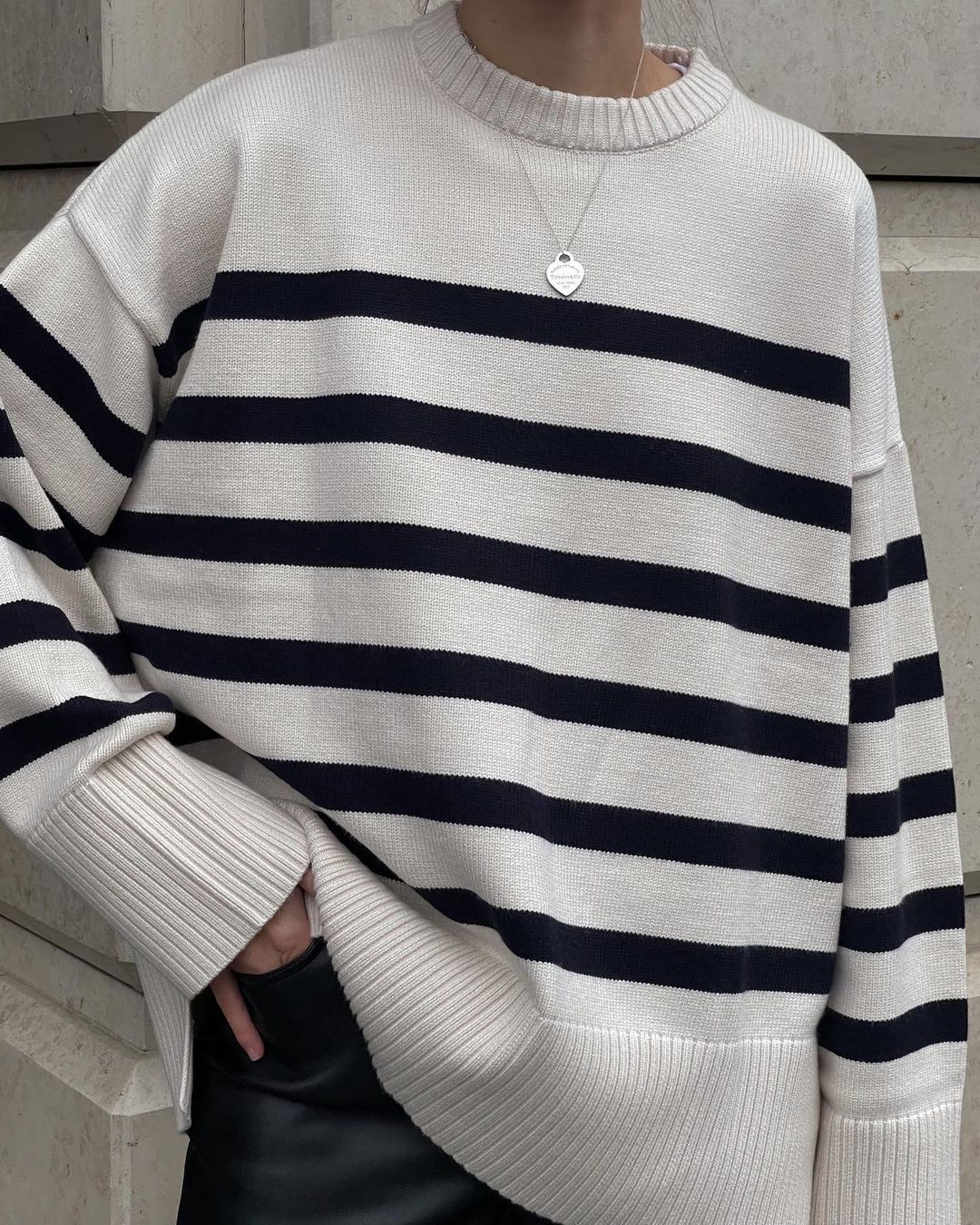 Ladies Polyester Stripe Sweater