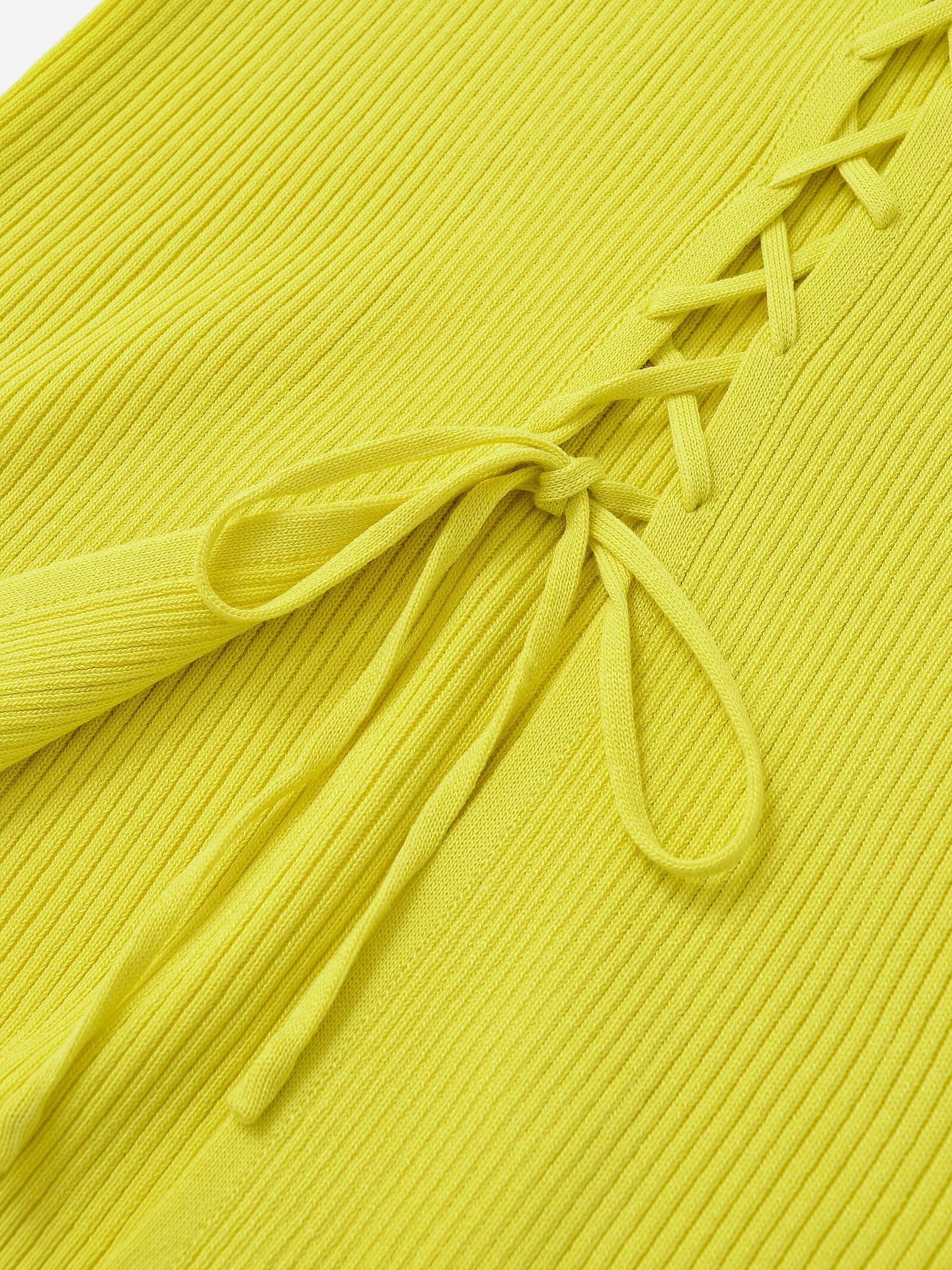 Sleeve-Free Rear Bow Jersey Tee