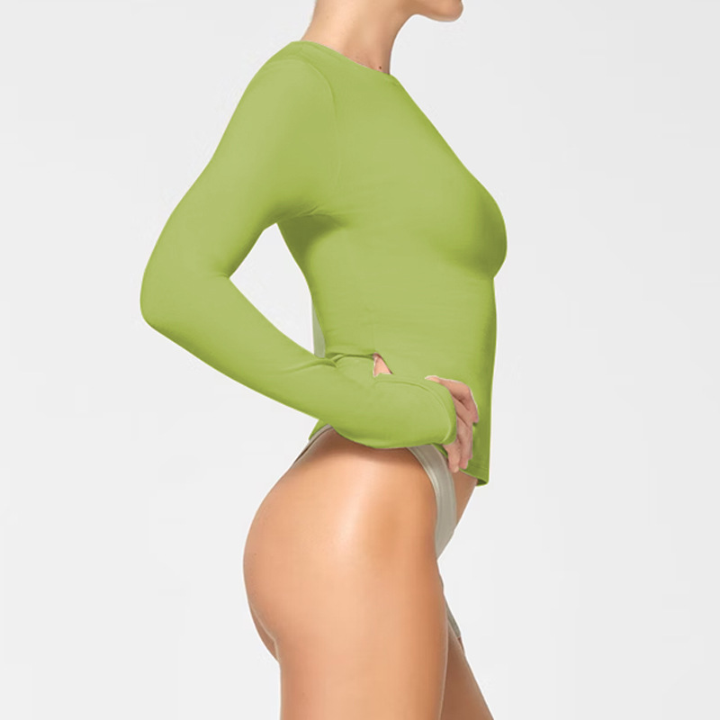 Long sleeved round neck T-shirt solid color slim fit top