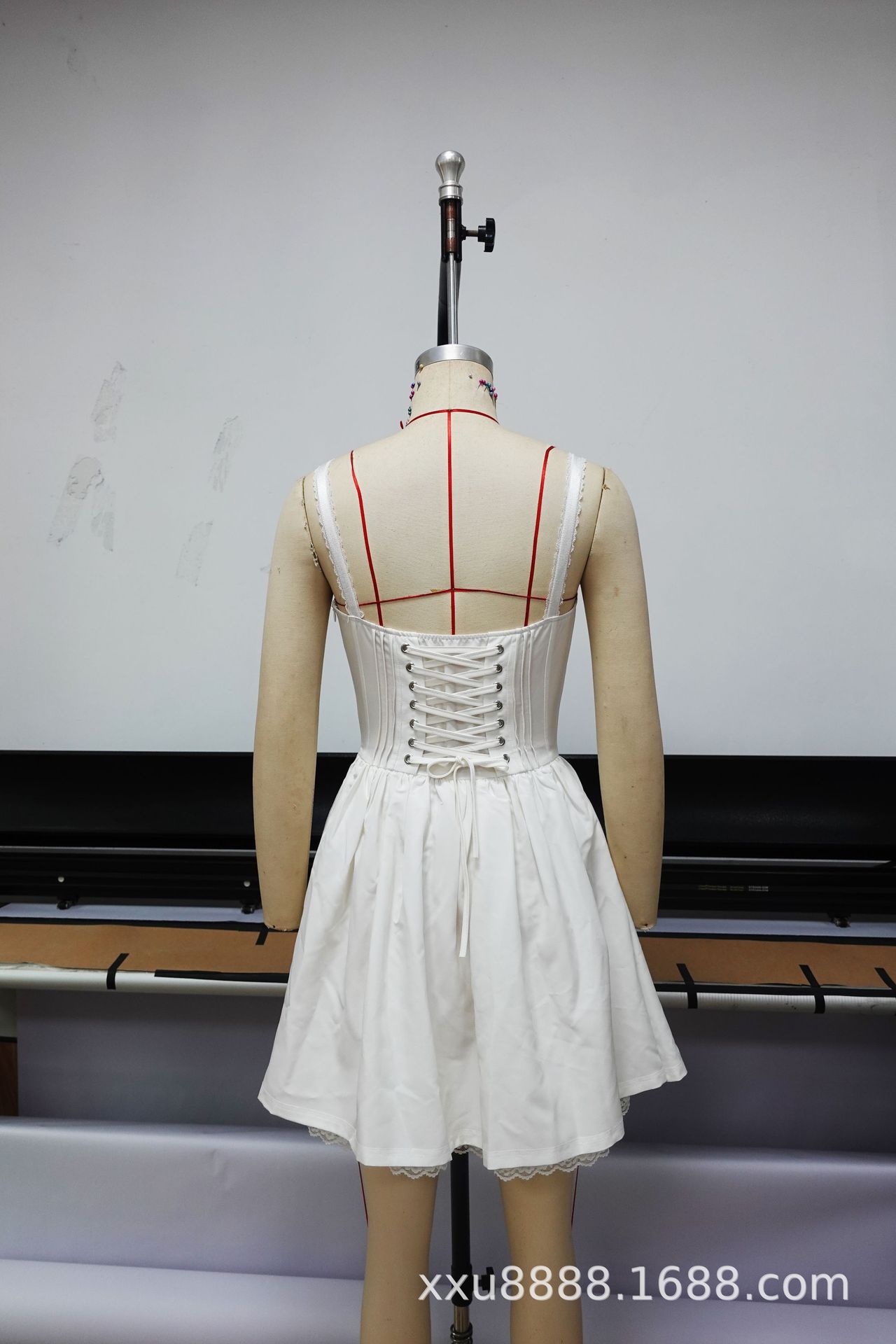 Strapless Dress Women Summer Atmosphere Slimming Red Date Short Dress