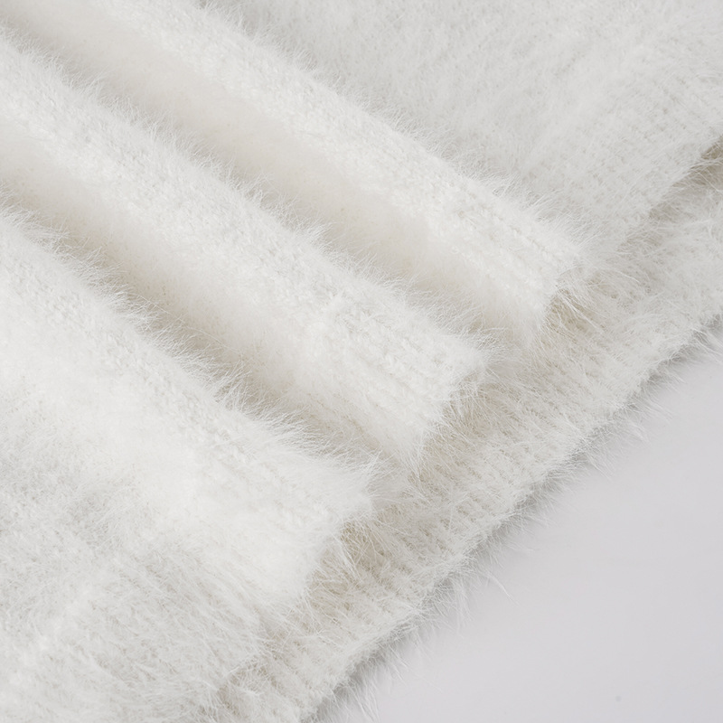 Ladies Relaxed Round Neck Plain Furry Sweater