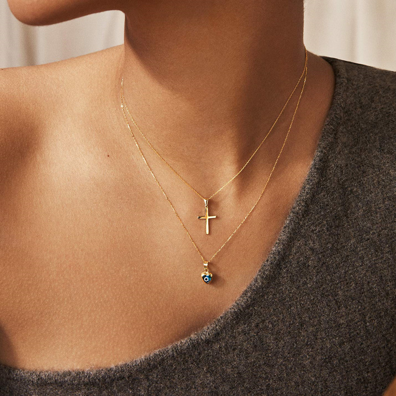 New Devils Eye Necklace Womens European and American Style Small Crowd Copper Plated 14K Real Gold Ins Mesh Red Collar Chain