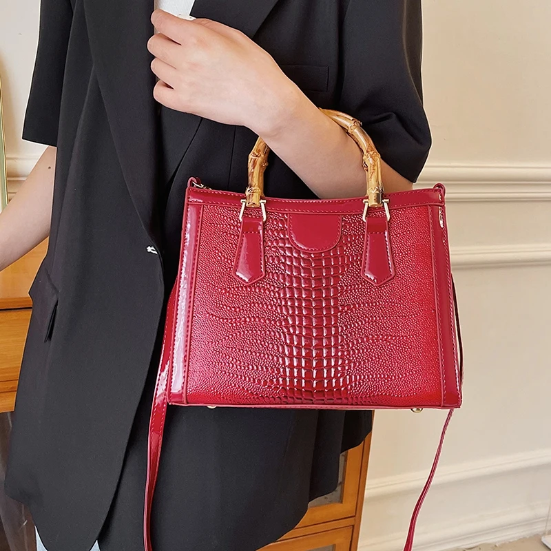 High Quality Leather Shoulder Bag For Women Luxury Alligator Handbag Designer Women Bag Retro Bamboo Handle Tote Bag Female