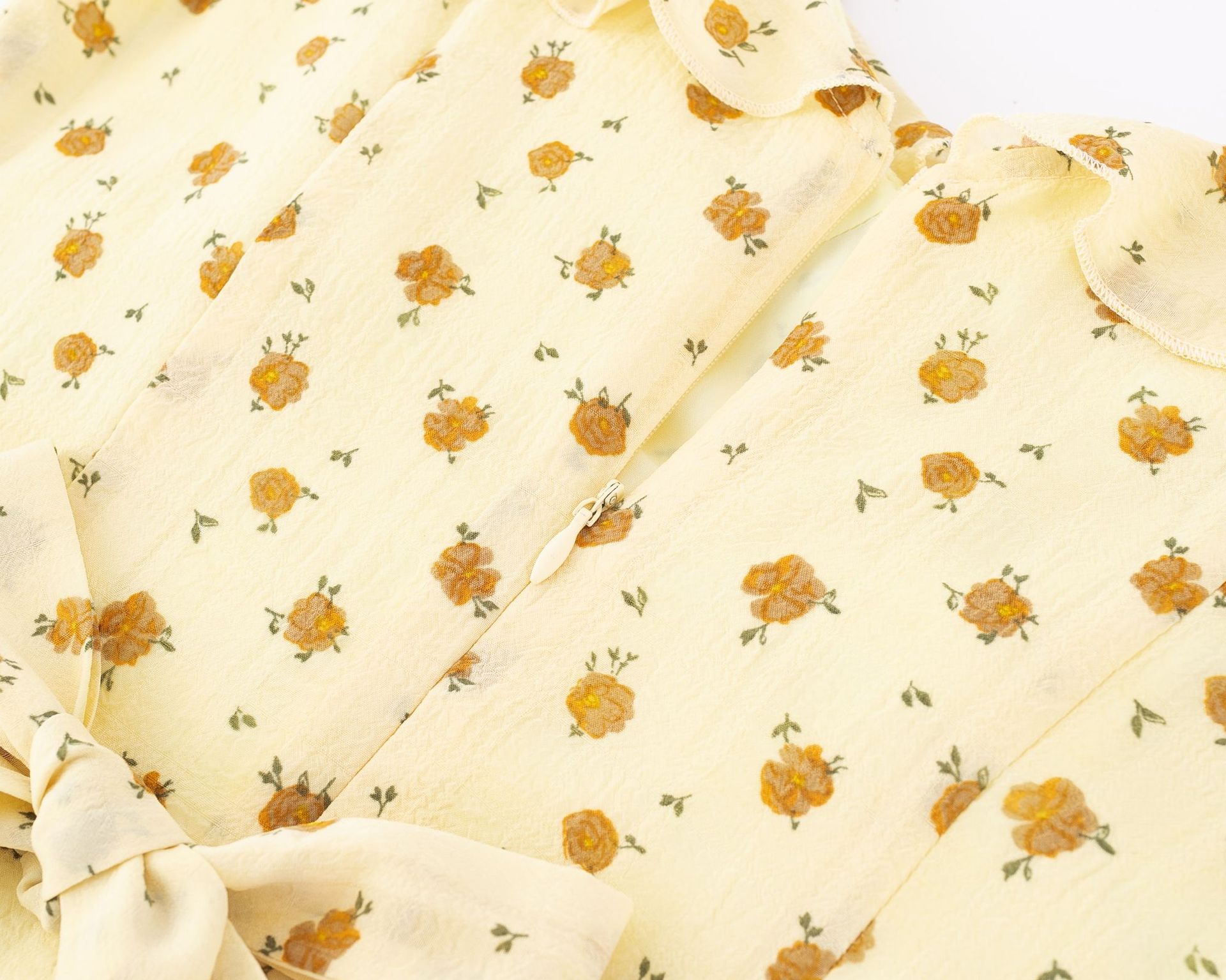 Print Ruffle V-Neck Dress