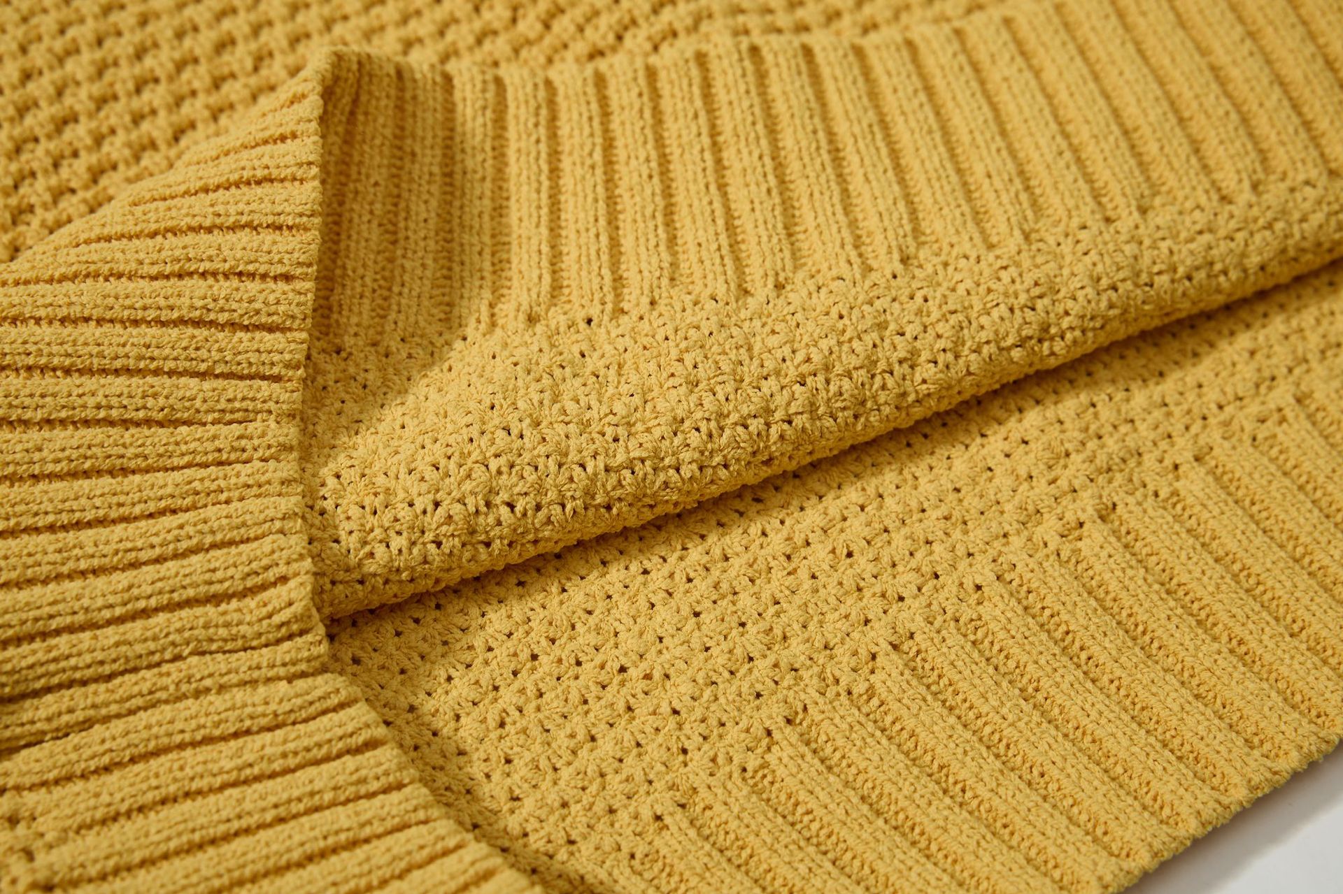 Relaxed Zipper Front Sweater Vest