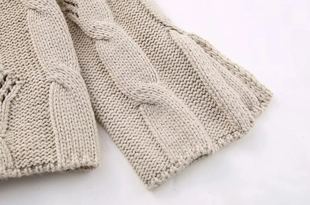 Ladies Retro Ribbed Turtleneck Polyester Jumper