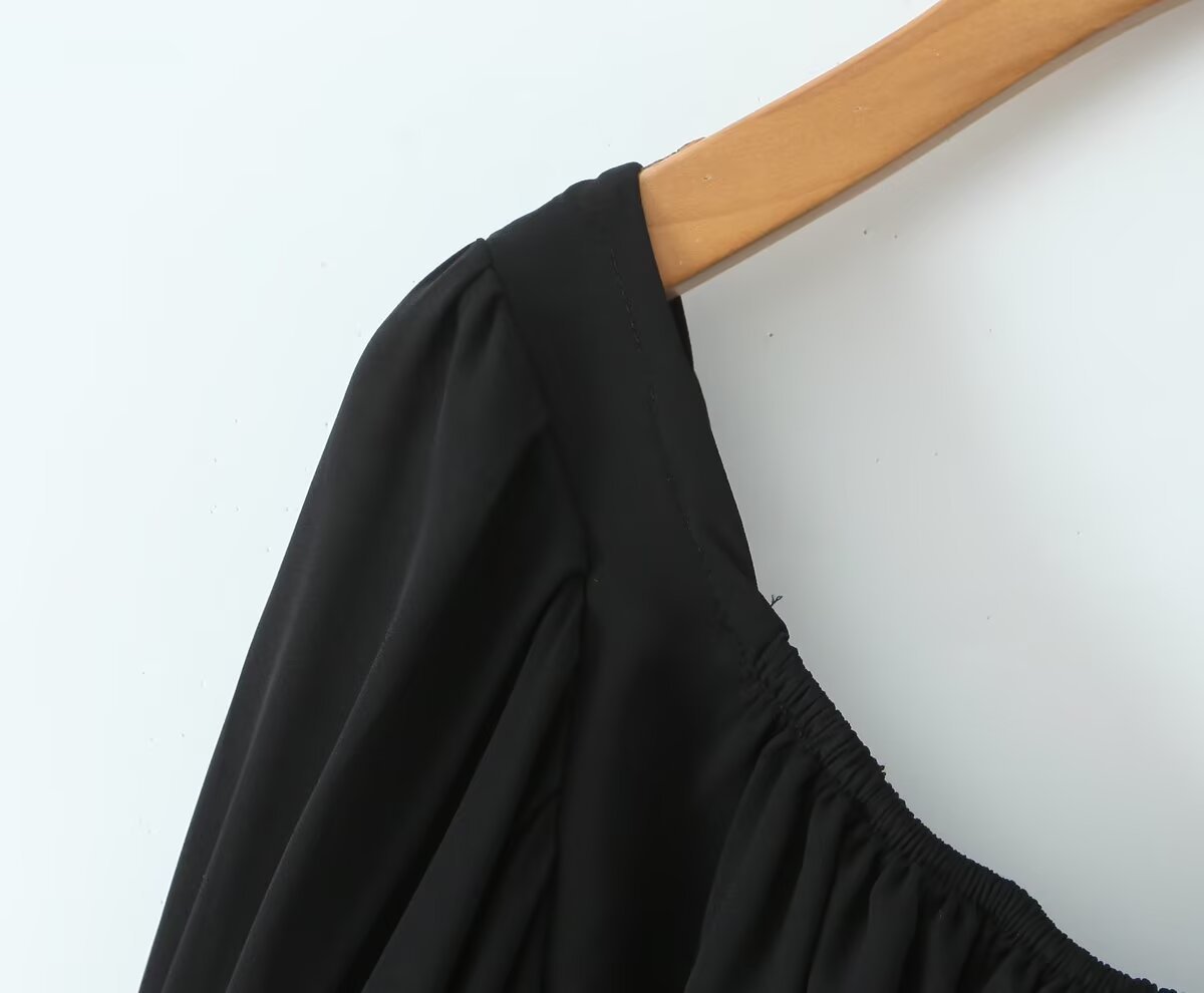 Square collar long sleeved backless black fungus trimmed short dress for women