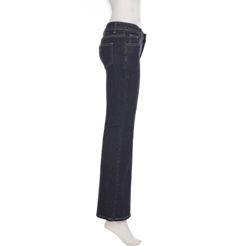 Low waist slim fit and slimming flared jeans