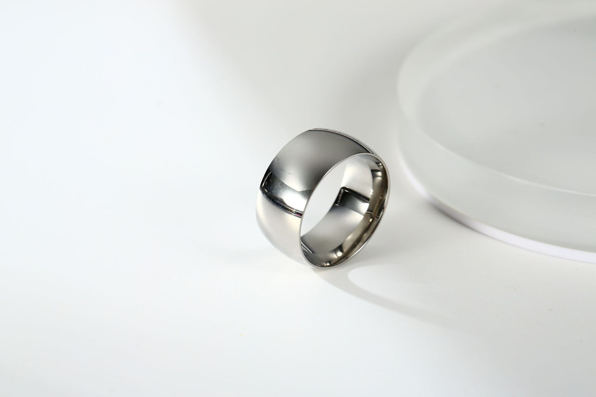 New Simple Style Tungsten Steel Ring Unisex Fashion Wide Ring Light Luxury Style Stainless Steel