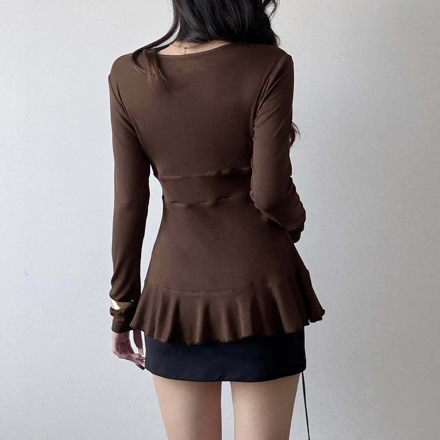 Solid Flounce Long Sleeve Short Tee Metallic Trim