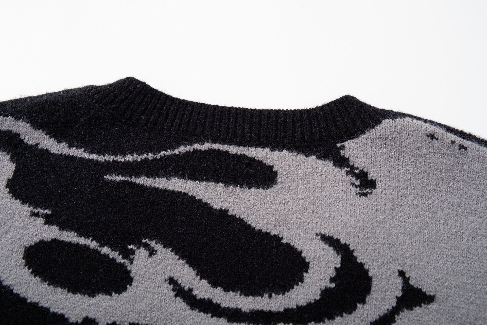 Loose Jacquard Sleeveless Acrylic Sweater