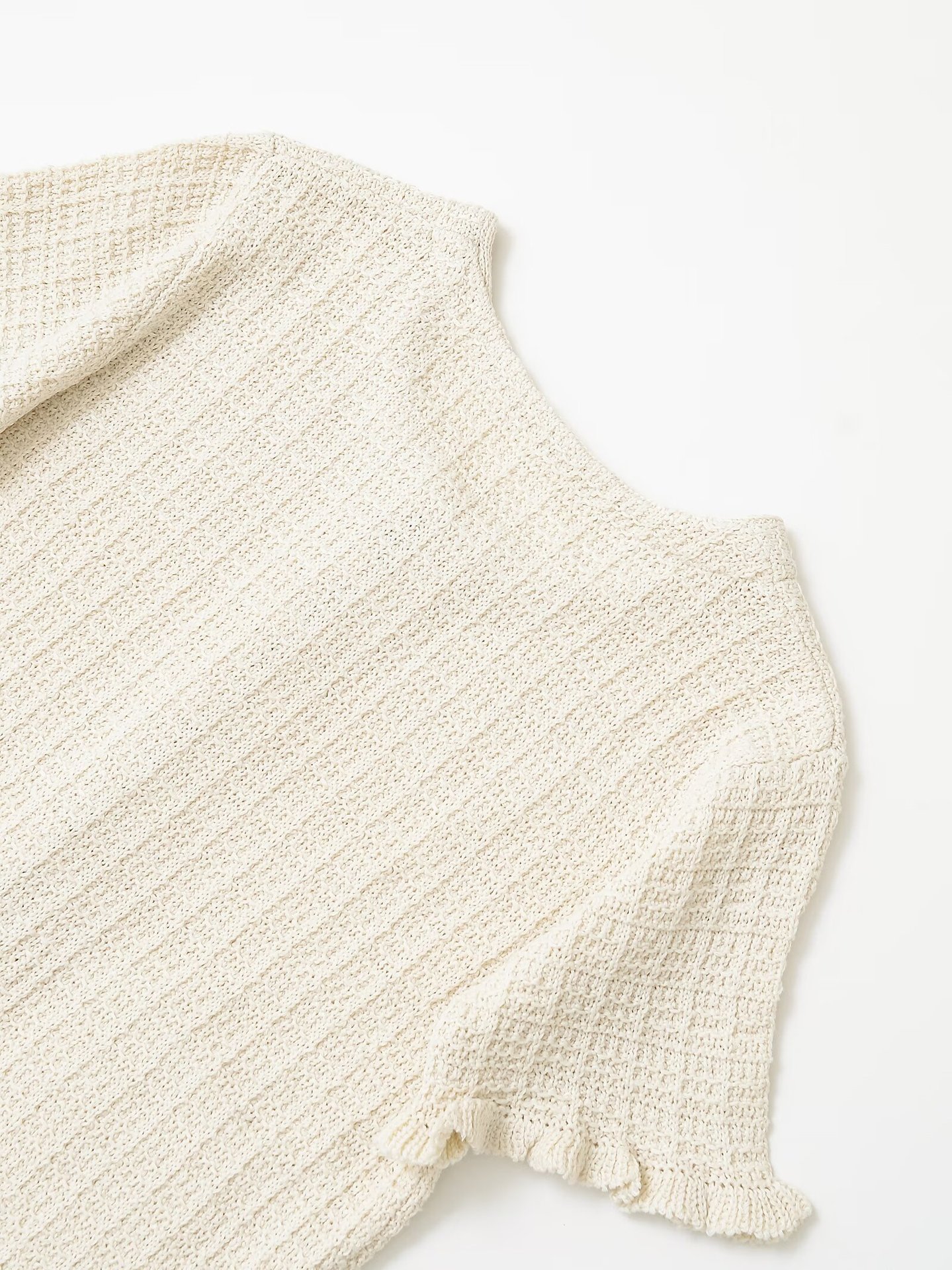 Modern Three-Quarter Knit Crew Sweater