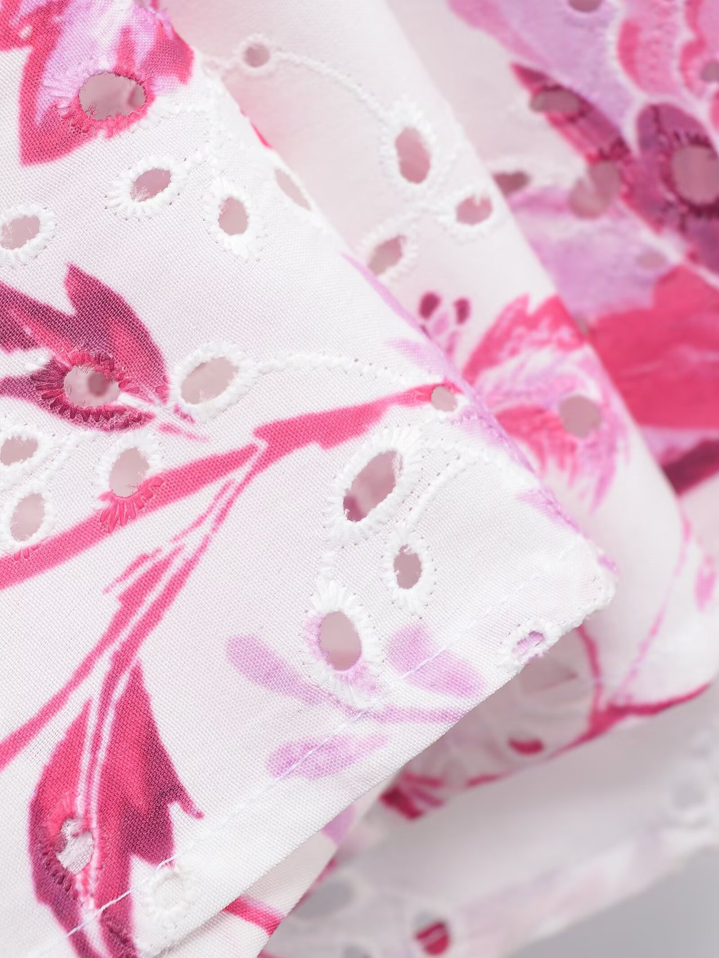 Women's Fashion Hollow-out Embroidery Print Dress