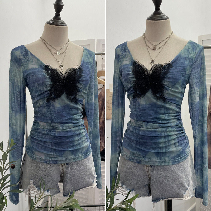 Plunging Neckline Long Sleeve Slim Fit Top
