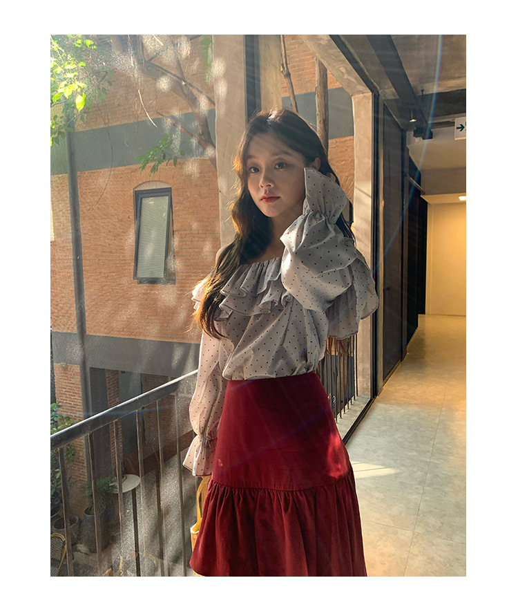 Wave Point Asymmetric Scalloped Long Sleeve Shirt