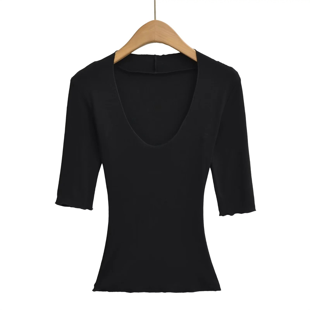 Elbow-Length Scoop Form-Fitting Spice Cropped Tee