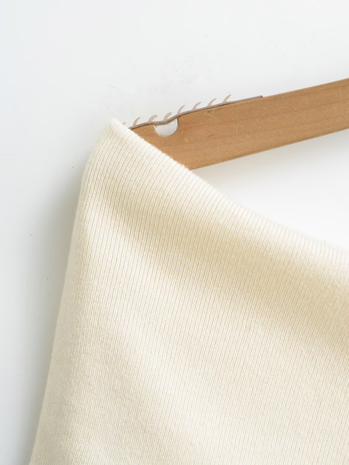Solid Color Long Sleeve Slim Fit Sweater